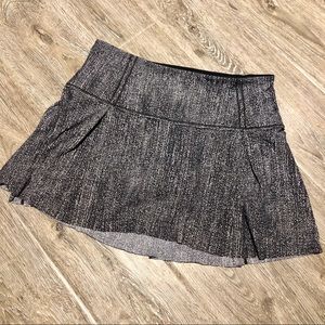 Lululemon “lost in pace” skort - size 10 tall